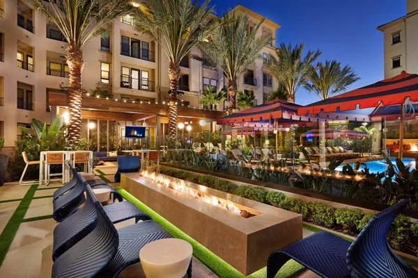 Harborline Residences